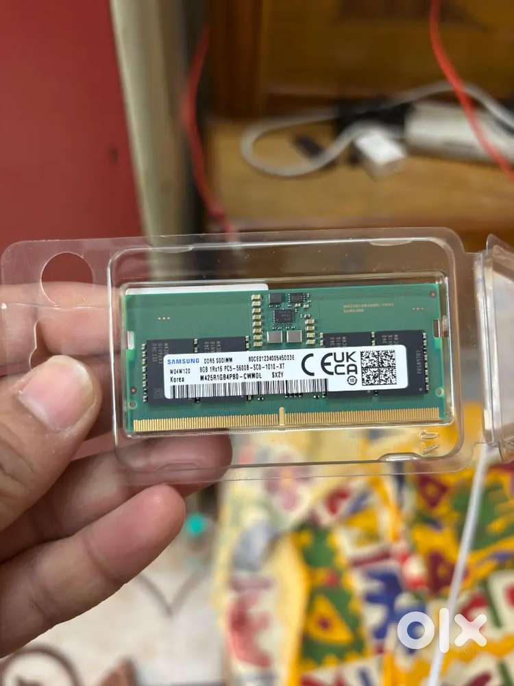 8 GB RAM( unused), DDR5, 5600MHz, Samsung