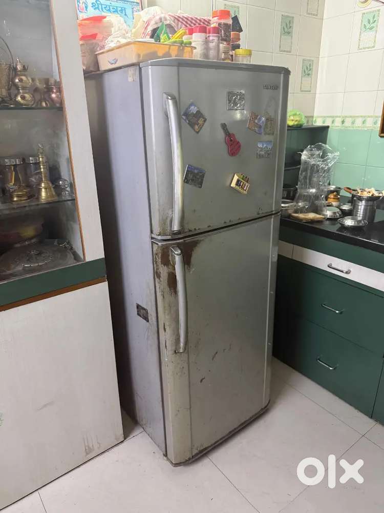 230 Ltr 2door Samsung Refrigerator in working condition