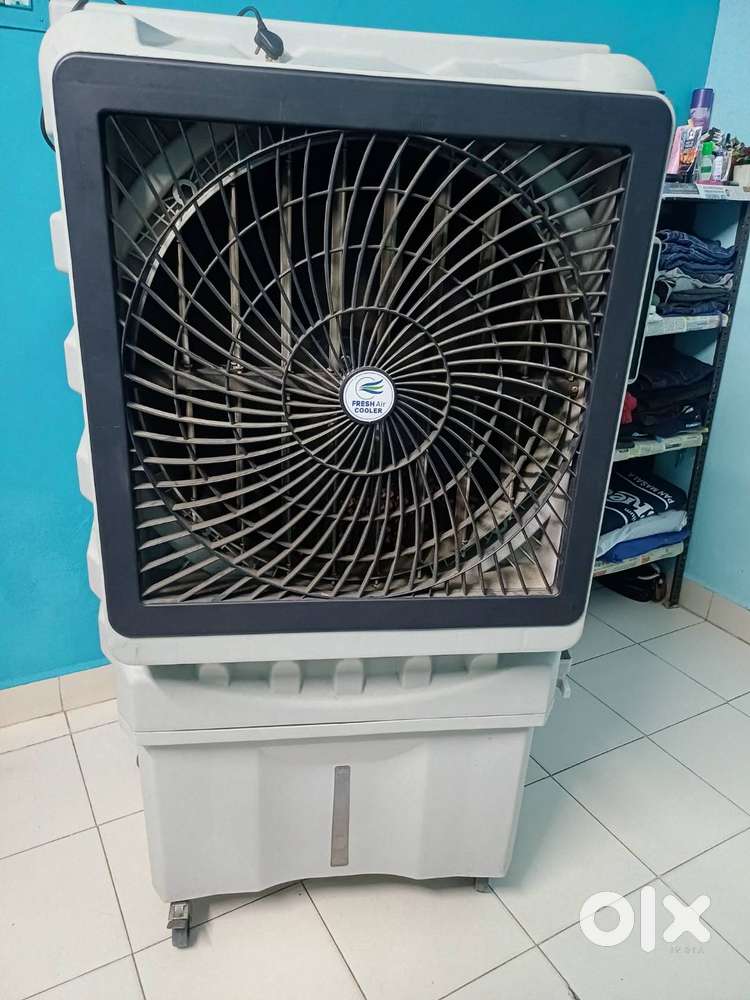 Blue Line Rapid 120 L capacity Cooler