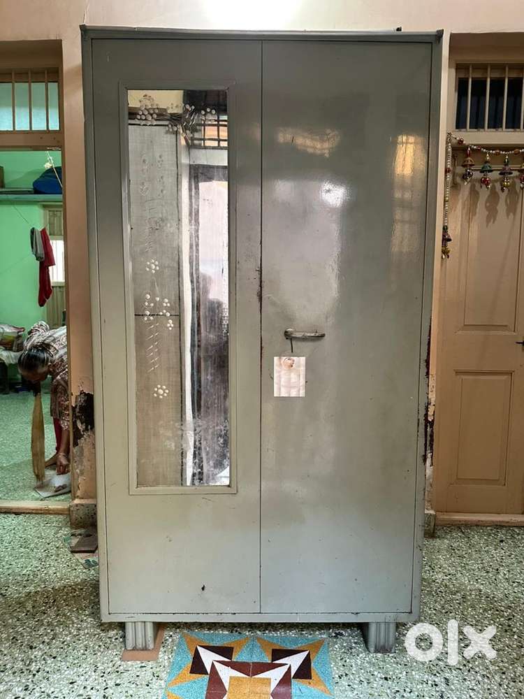 2 Door Large Almirah Cupboard with Locking System