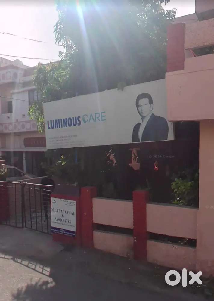 Commercial Space for Rent on Main Road (Near M.B. Inter College)