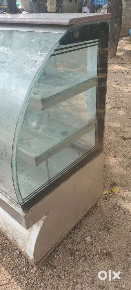 Display fridge display counter