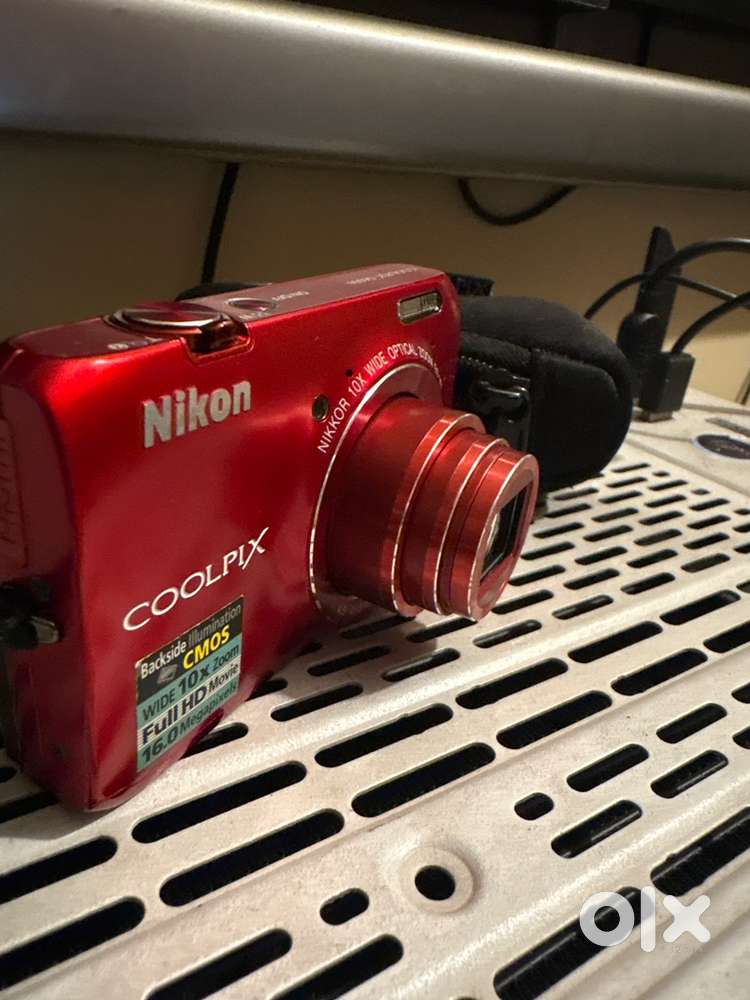 Nikon Coolpix S6300