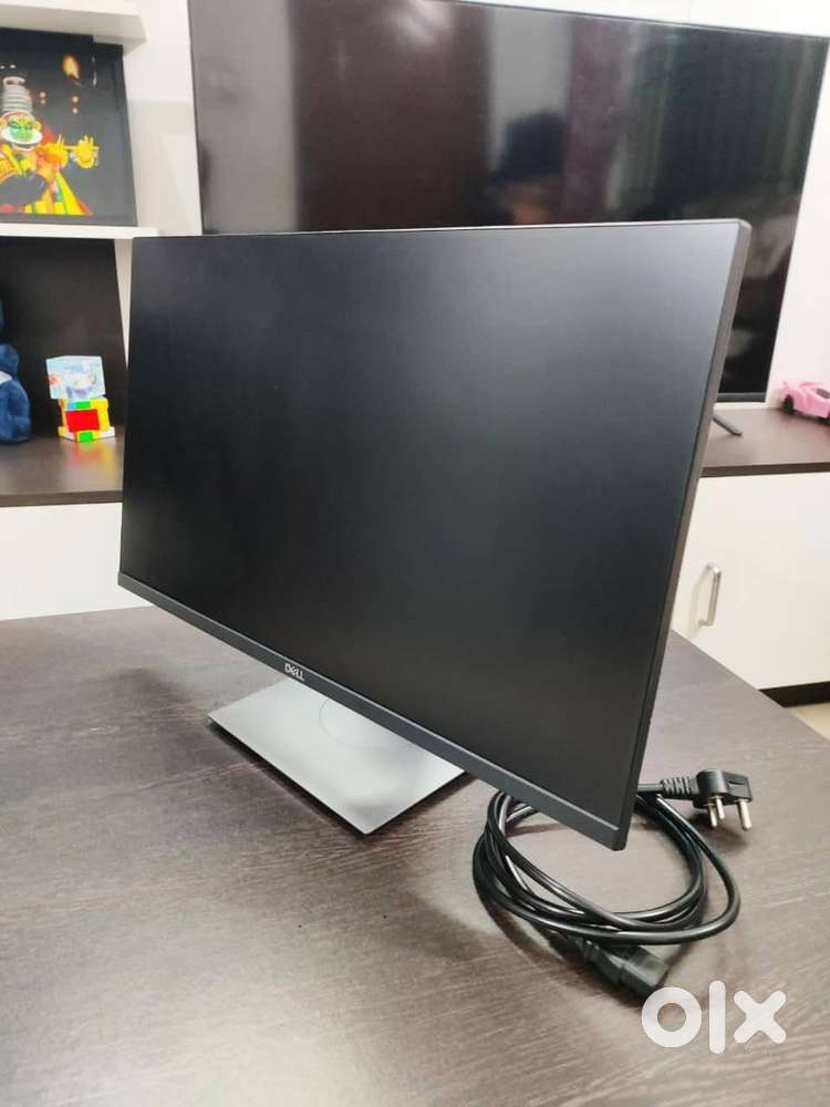 Dell P2419H Monitor in mint condition