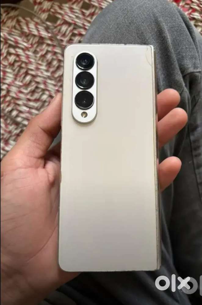 Samsung galaxy z fold 4 12:  256. GB