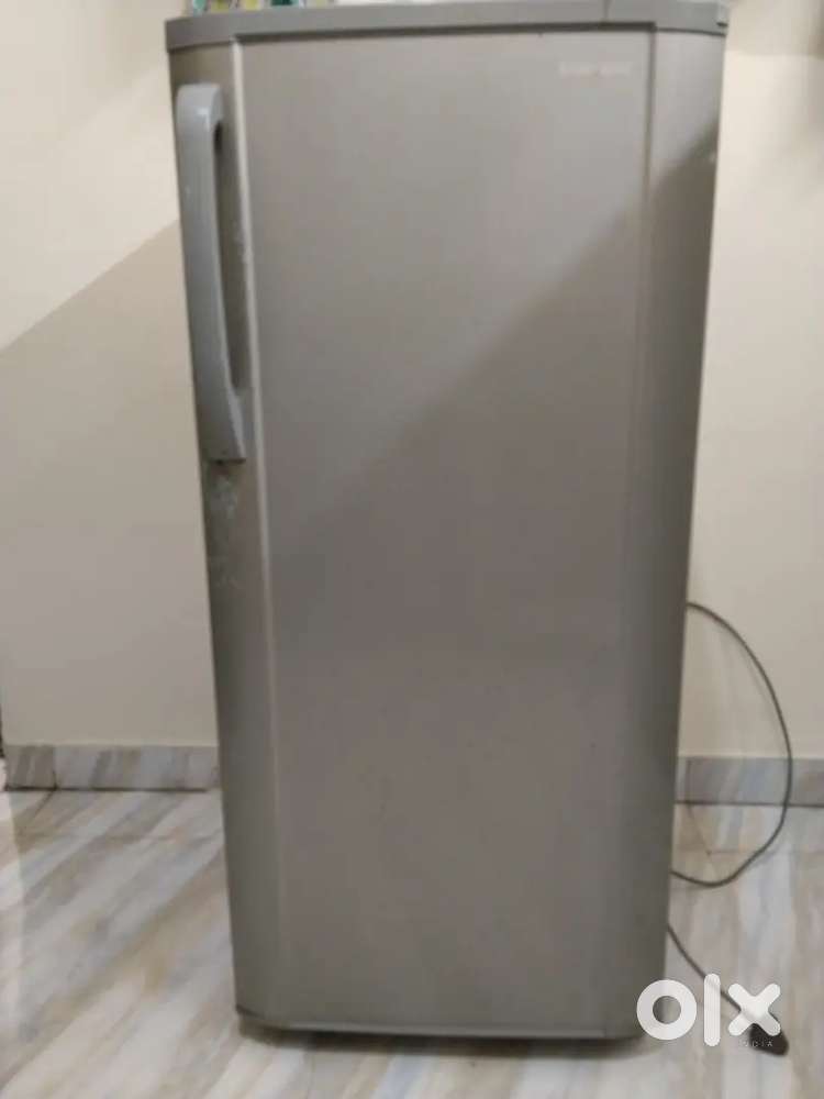 SAMSUNG Fridge