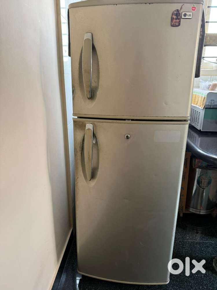 LG double door Fridge 200-240 litre