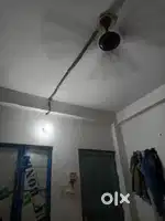 Shri ramswaroop memorial university se 300 m duri h.    Khazoor gawon