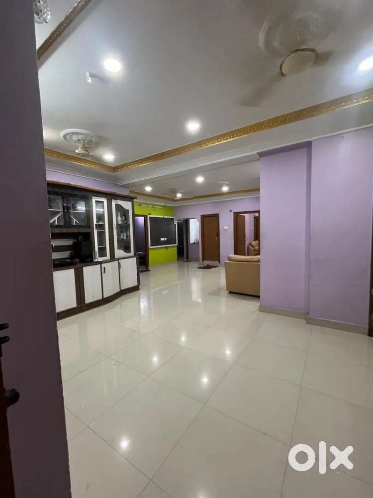 3 bhk Fully furnished flat sharing for bachelor both genders