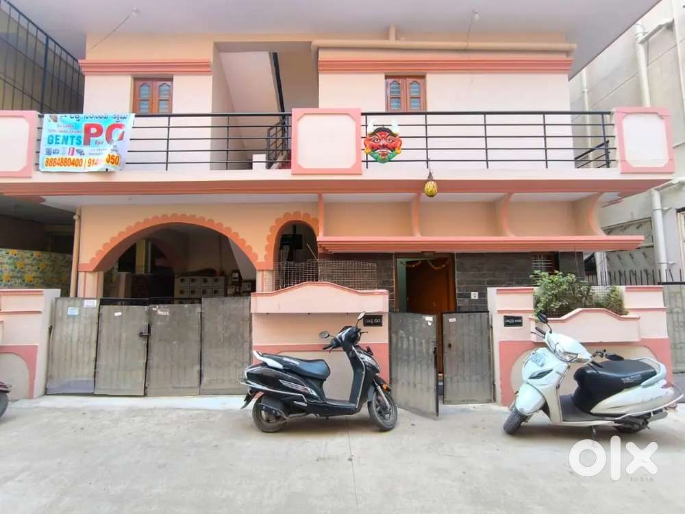 Sri lakshmi Narasimha Swamy mens PG