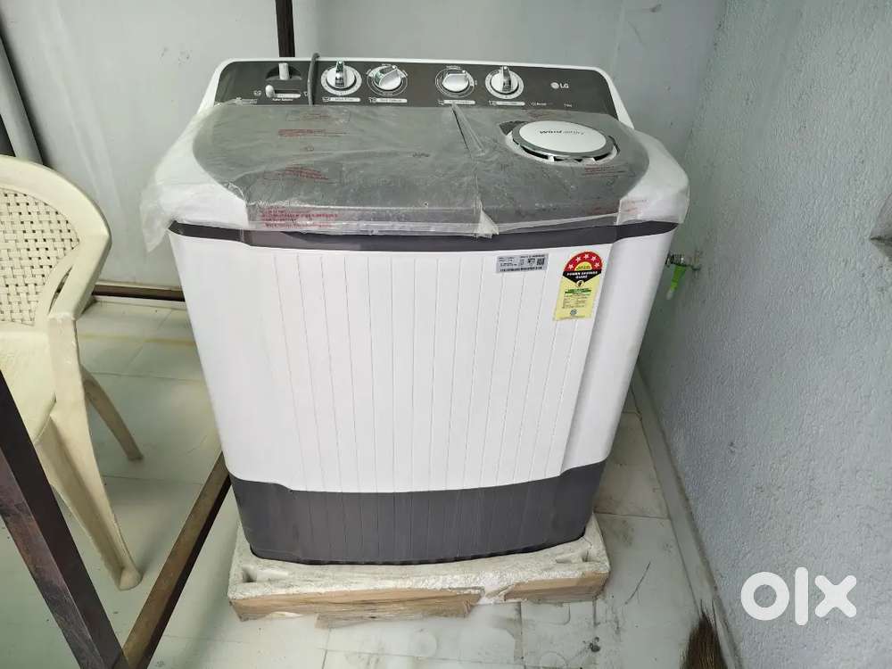 LG 7 KG semi automatic washing machine