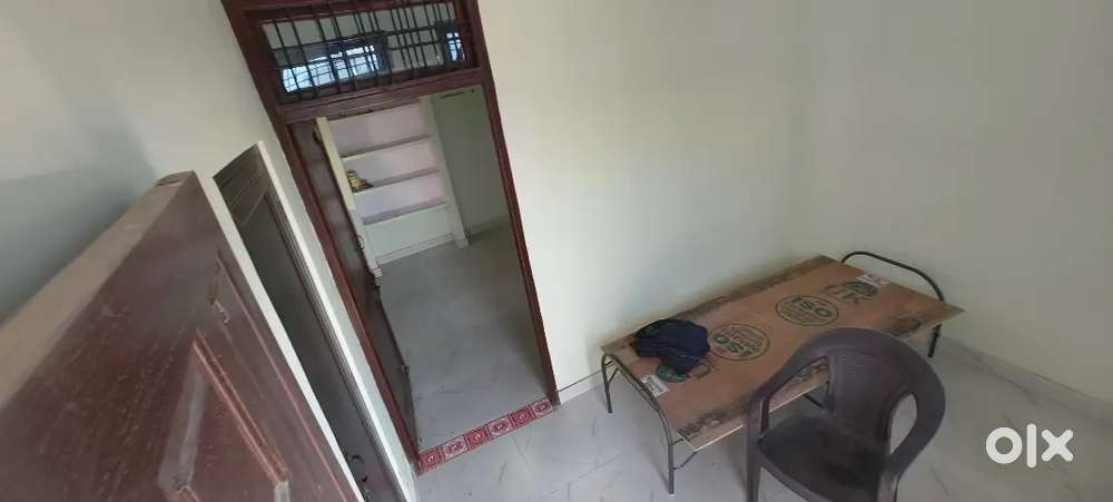 Room For Rent In Gorapadao Haldwani