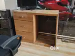 Computer table for sale