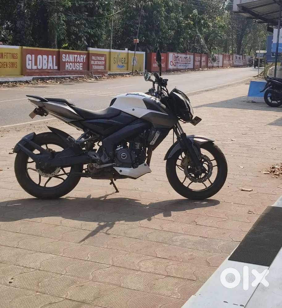 NS200 BS4 2019