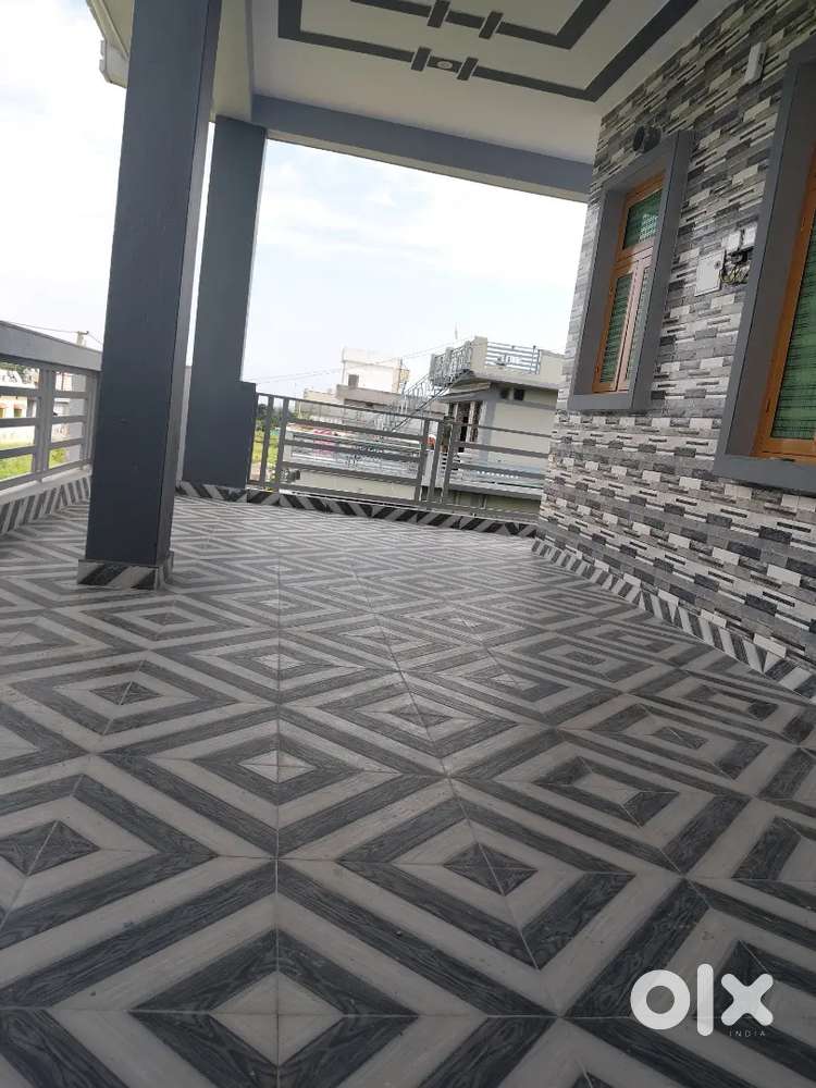 Singal rome set for rent
