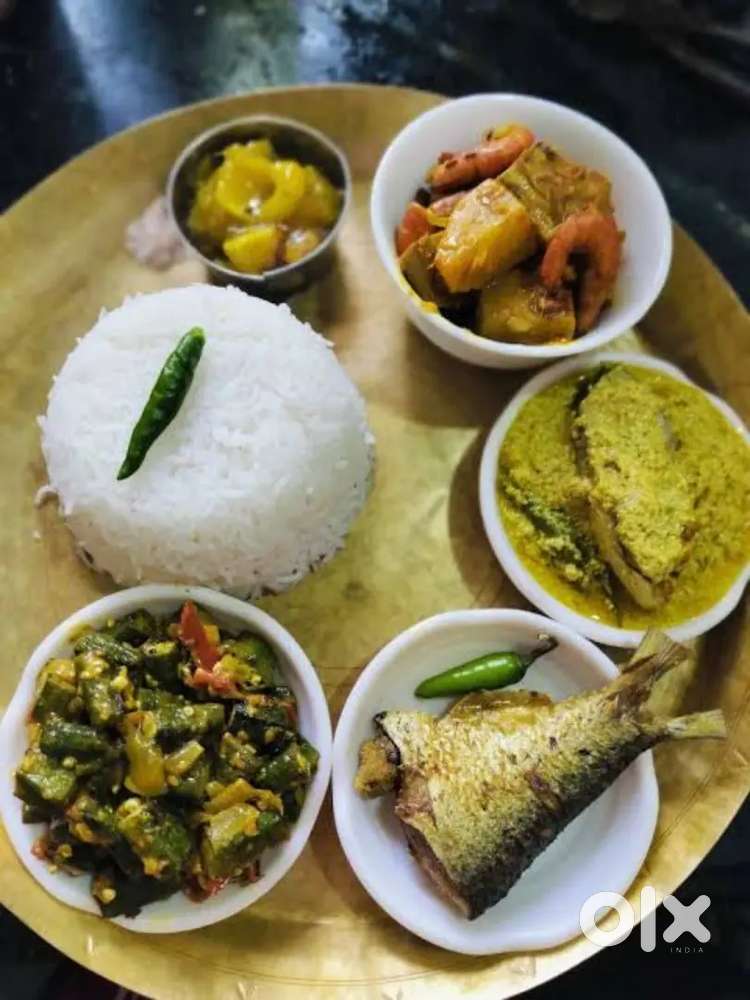 I want cook in bar