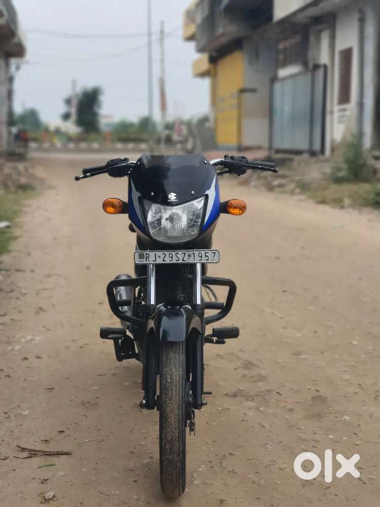 Bajaj CT 100 CARBORATER VALI
