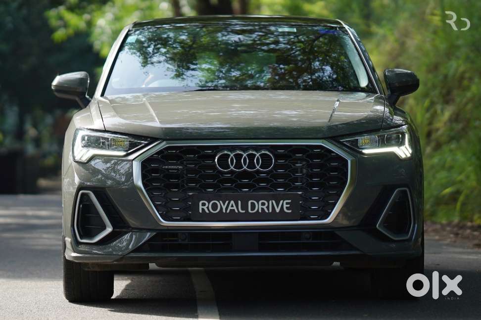 Audi Q3, 2023, Petrol