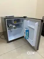 Mini fridge