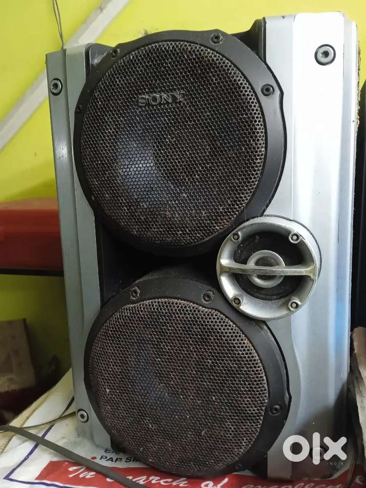 Sony DVD Music Syestem RV 777