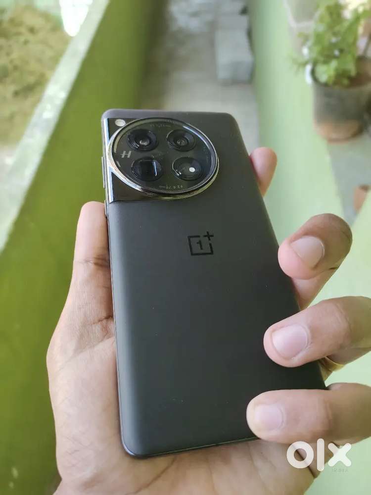 Oneplus 12 -512Gb - warranty till July 2026