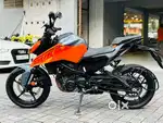 2023 gen3 Duke 250 only 10000 kms