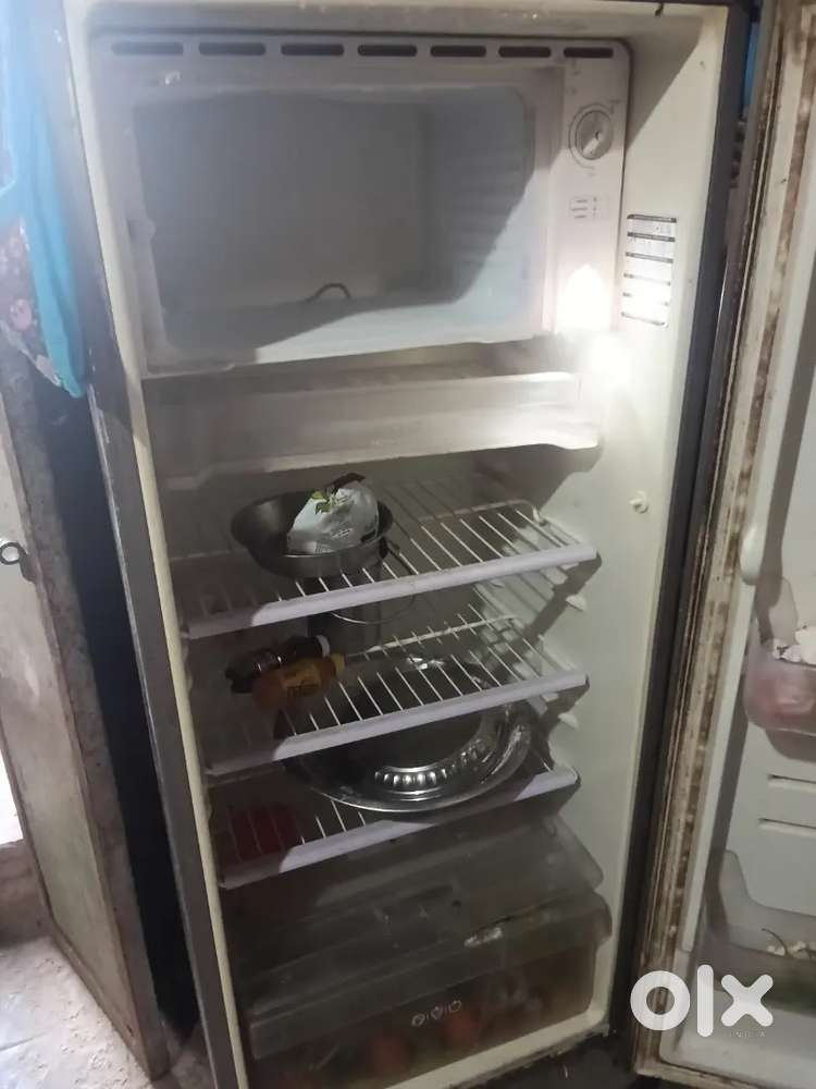 Second hand refrigerator good condition