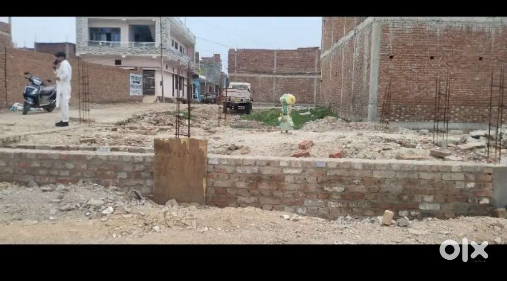 नयागंज मेट्रो स्टेशन से मात्र 10 मिनट की दूरी पर अपने सपनों का घर बनाए