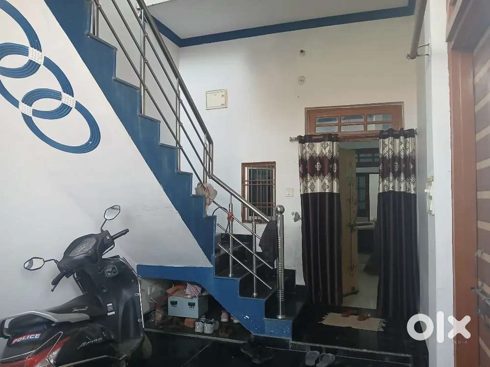 House for sale.  Plot area 20×50 And built quality is excellent