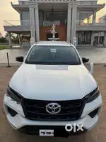 Toyota Fortuner 2021 DieselAutomatic 4/4 Well Maintained