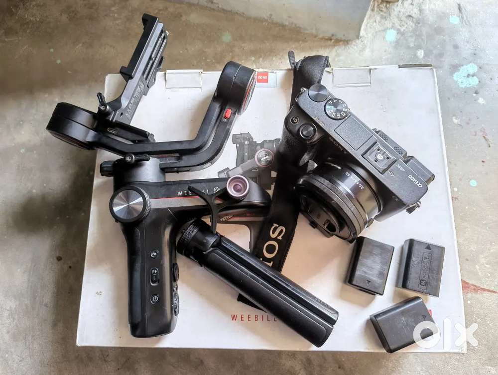 Sony 6400 camera body , 16-50 lens , With Gimbal