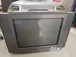 SONY WEGA CRT TELEVISION WITH SONY HOOPER