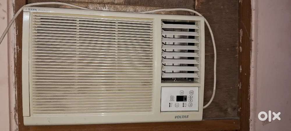 Voltas AC 1ton window