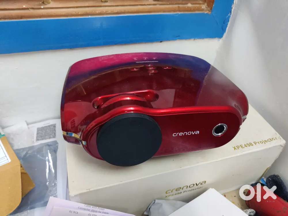Imported HD LED Projector -4000lumens Crenovo