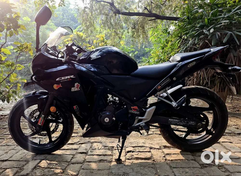 Honda CBR 250R in excellent condition