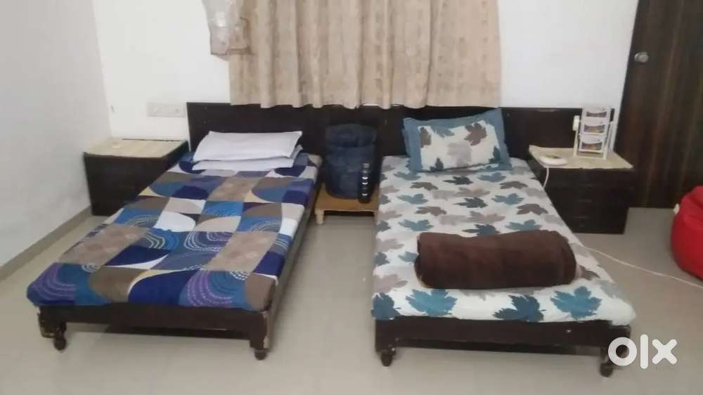 Girls PG at Vasna Bhaili For Working & Students Professional