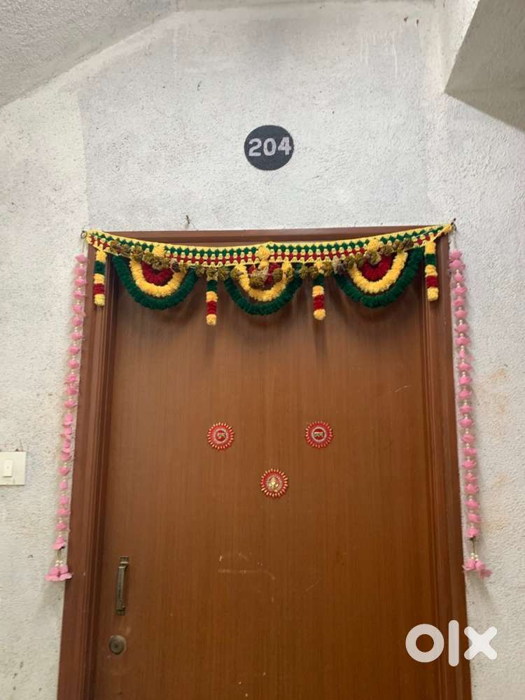 Flat dor sale