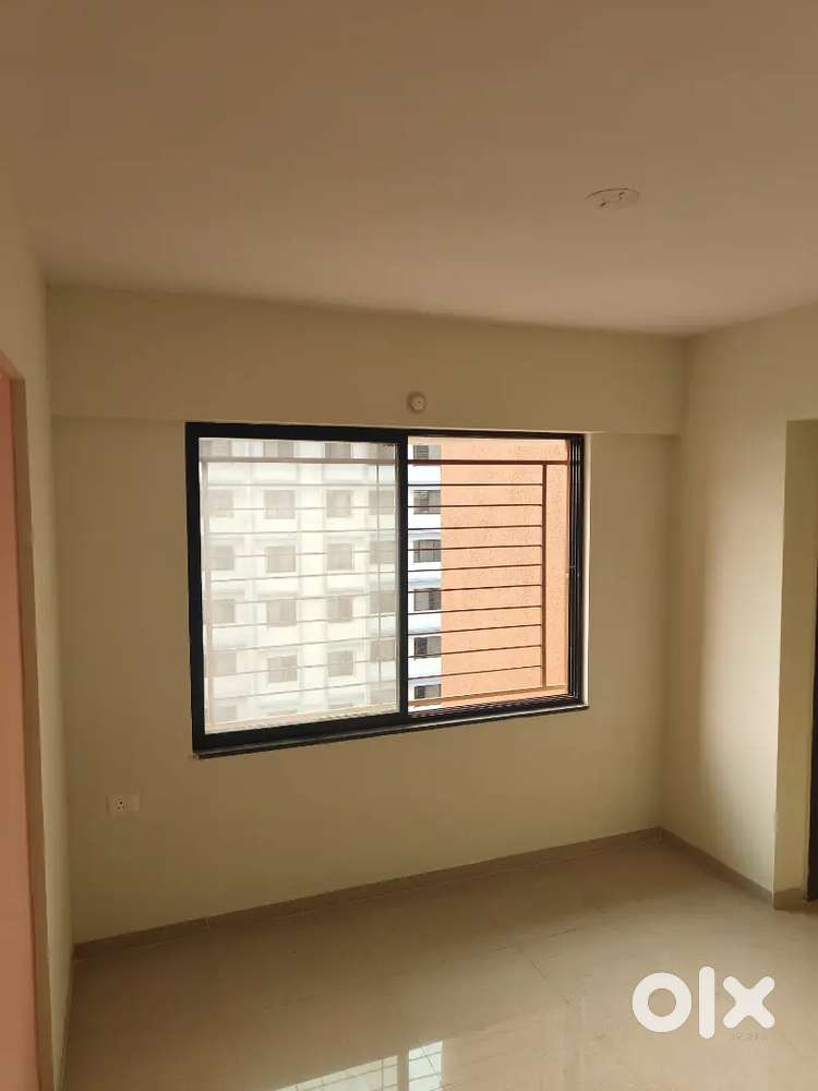 New 1bkh Flat for rent 2mins  from ajnkya Dy Patil University