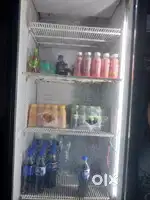 Pepsi ki  fridge chalu hai