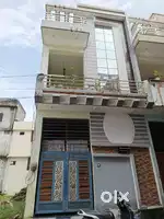 2bhk house in 75 gaj with parking, Punjabi colony near isbt