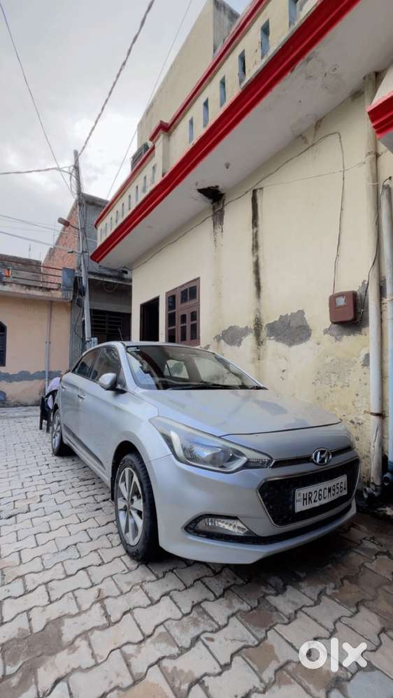 Hyundai i20 asta top model push start 2015 Petrol 73000 Km Driven