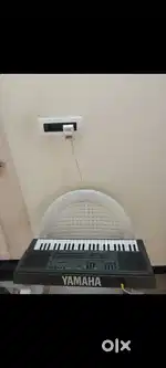 Yamaha PortaSound PSS460 For Sale