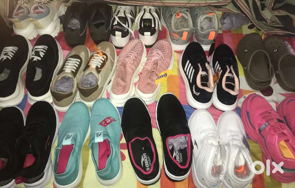 Brand new shoes Asian, campus