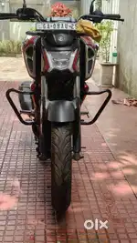 Yamaha FZS V5