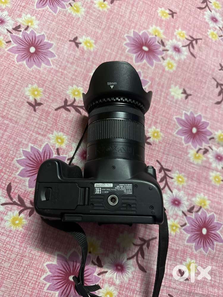 Canon 200D DSLR