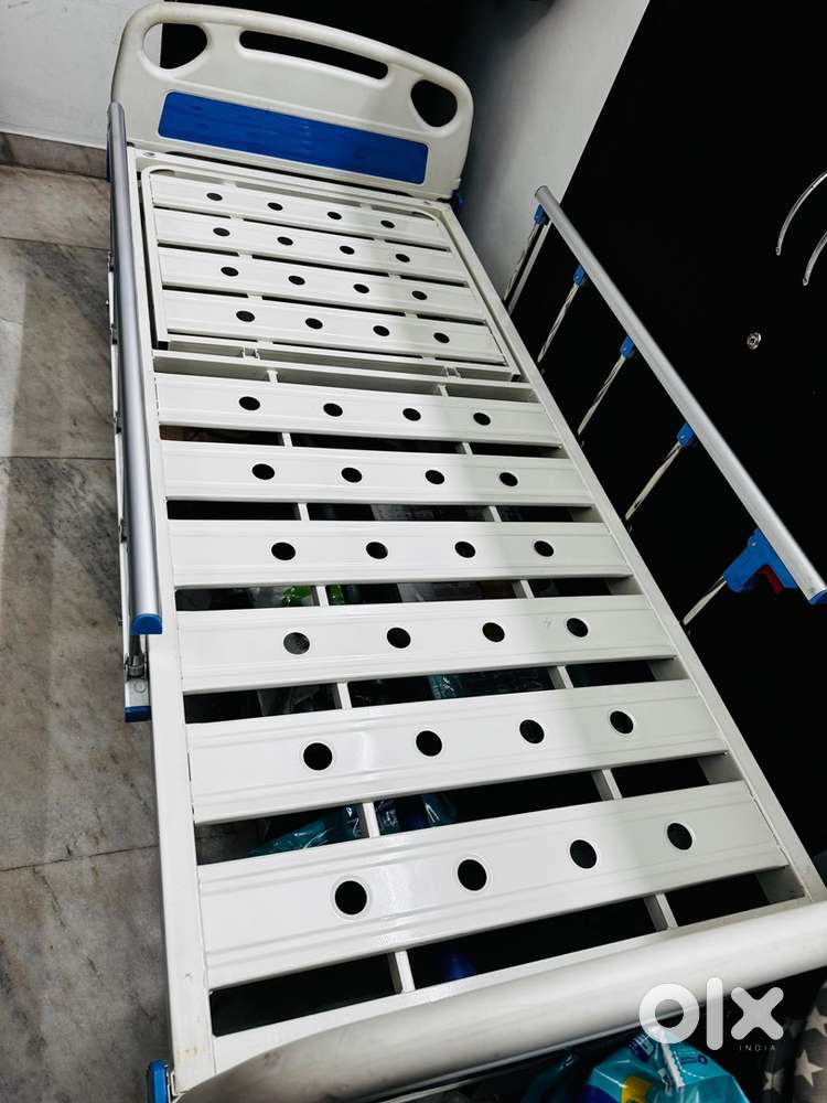 Hospital bed for sale