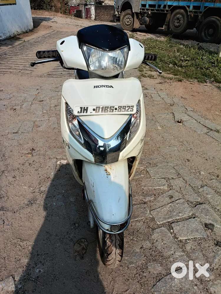 (96 3 IO)honda (59 34I) HONDA ACTIVA 125 WELL MAINTAINED & LESS USED