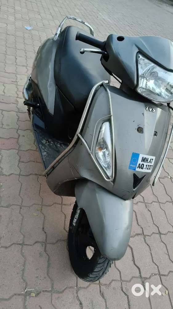 TVS JUPITER RS :[ 35999 ]