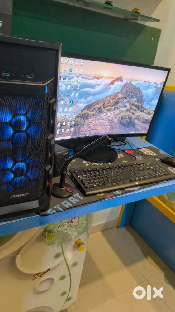 Powerful AMD Ryzen 5 Desktop 16GB  250GB+1TB Samsung Curved Monitor