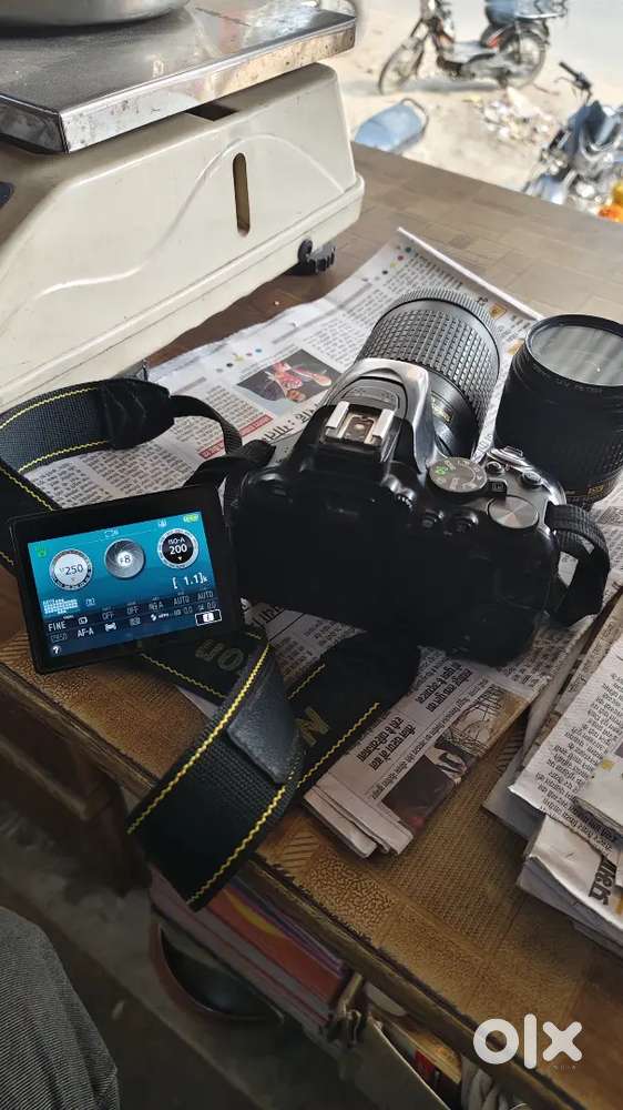 Nikon d5600 with dual lenses 18-55 and 70-300